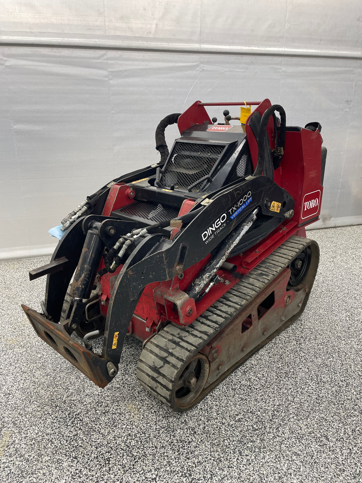 Toro Dingo TX1000 Used
