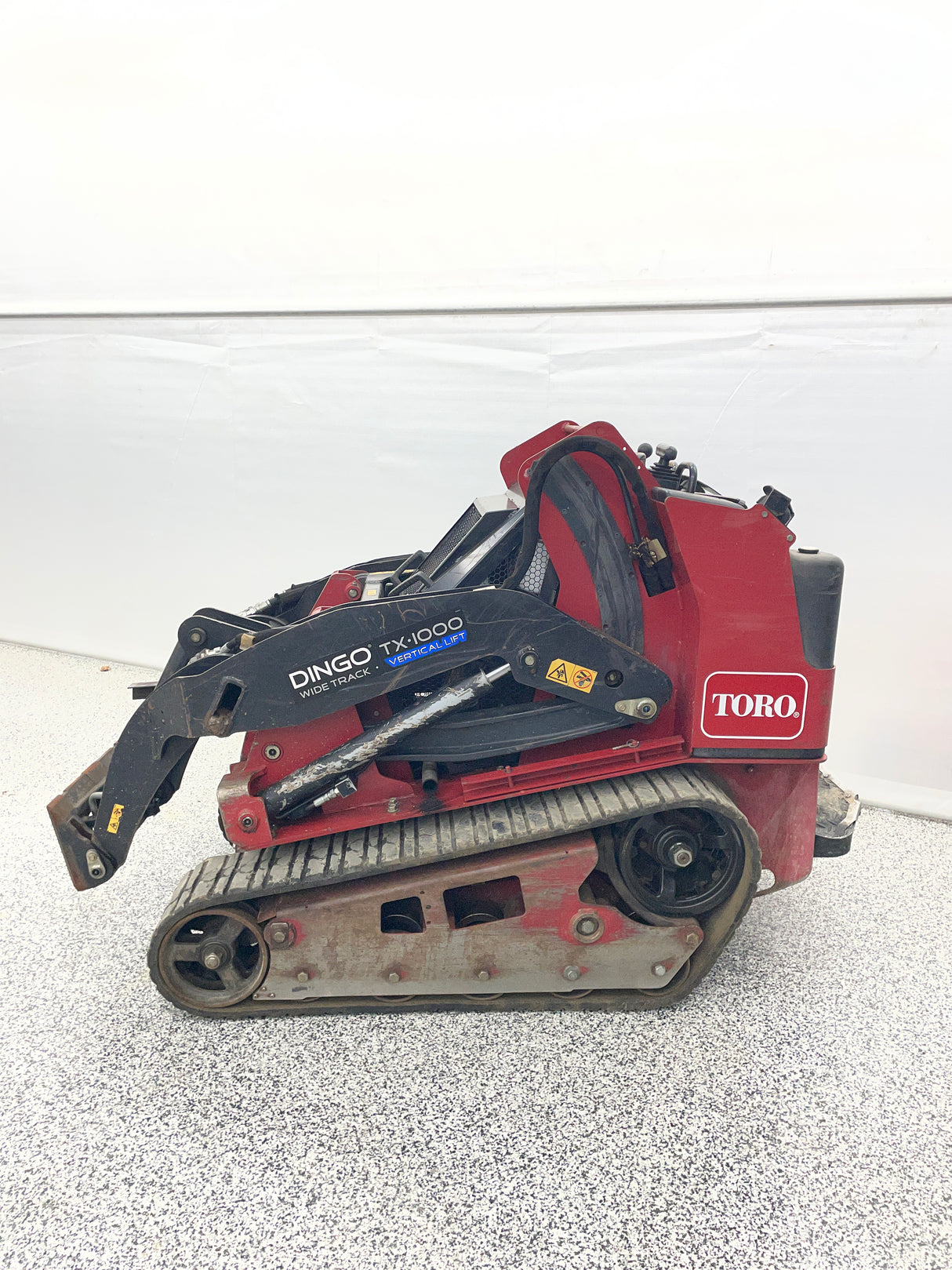 Toro Dingo TX1000 Used