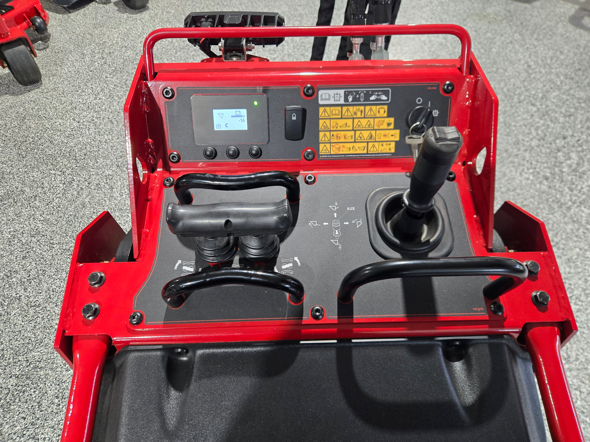 Toro eDingo® 500 Electric Mini Skid Steer