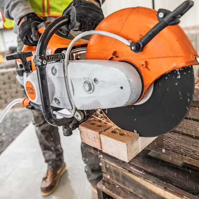 STIHL TS410 FRONT ANGLE VIEW CUTTING BRICK