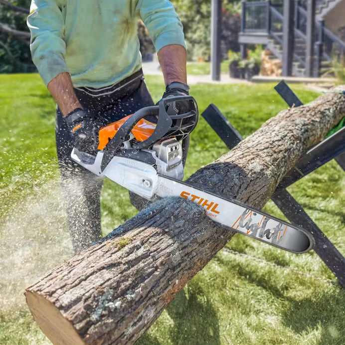 STIHL MS162 CHAINSAW ANGLE VIEW