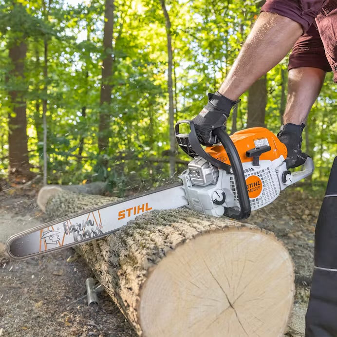 STIHL MS 271 SIDE VIEW CUTTING 