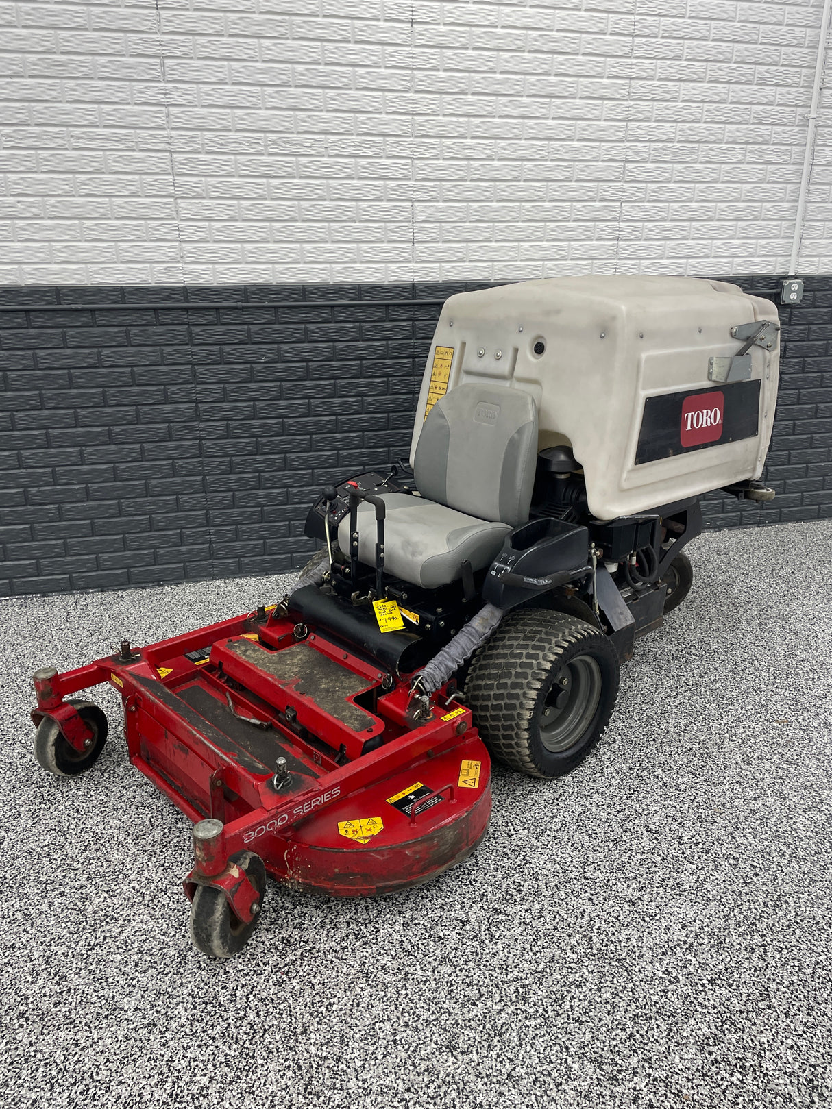 Toro Direct Collect ZTR Used